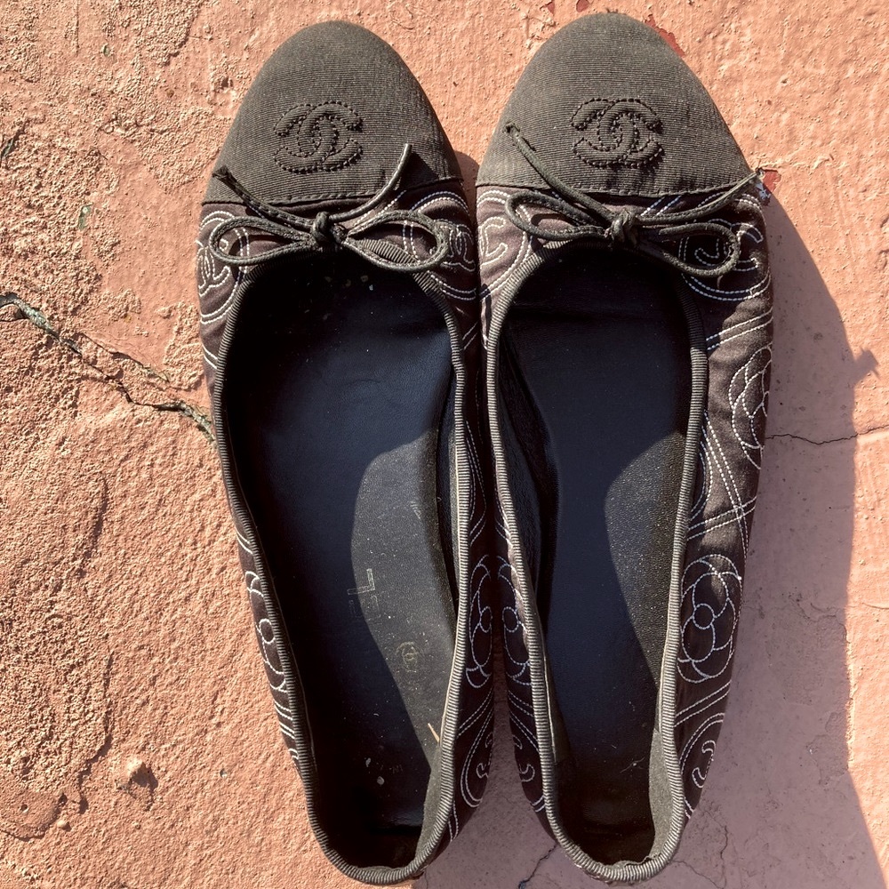 Vintage Chanel Flats ( last call!!!!!)